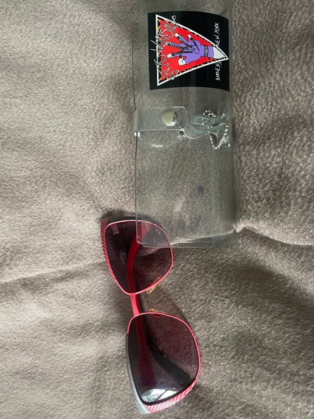 Betsy Johnson Gaga's Workshop Sunglasses - Picture 8 of 16